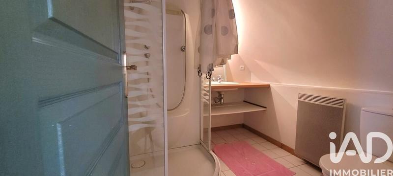 Maison - 232 m² - 8 pièces