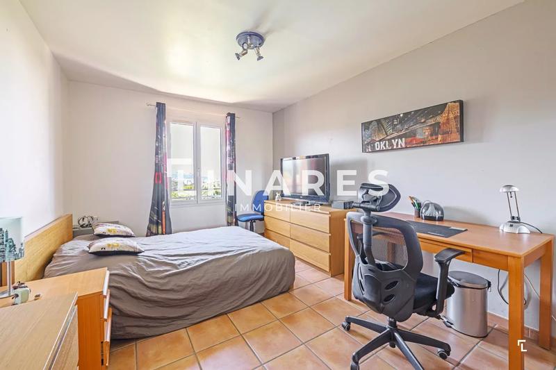 Villa - 167 m² - 4 pièces