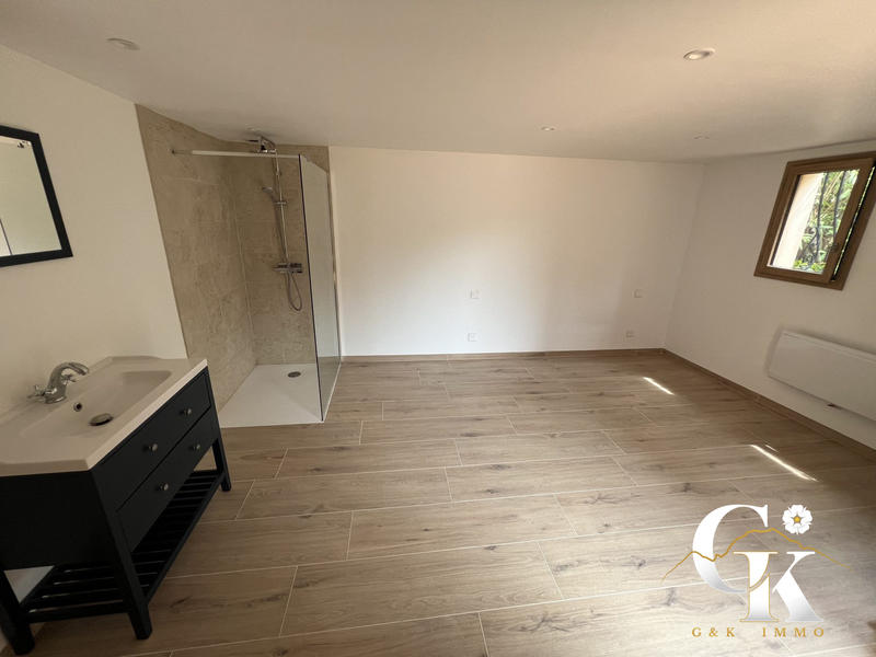 Maison - 108 m² - 4 pièces