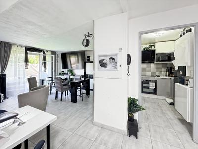 Appartement - 66 m² - 4 pièces