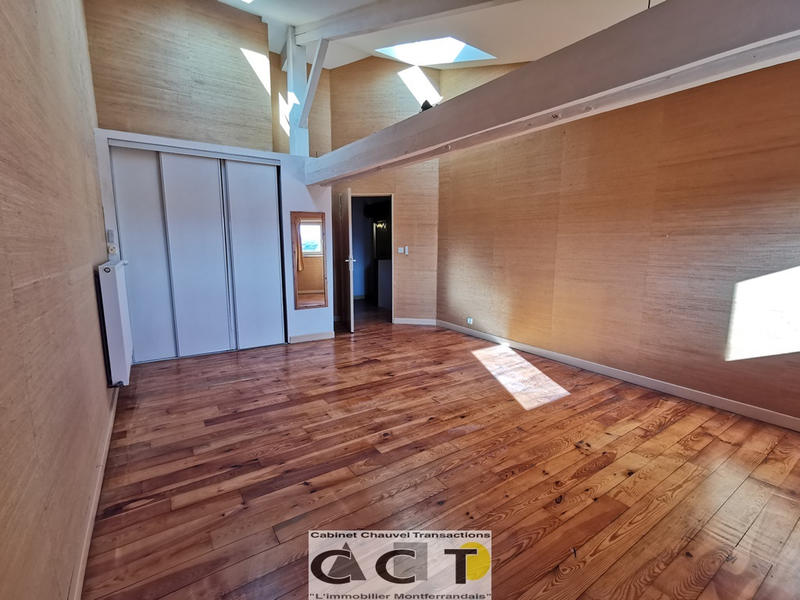 Appartement - 130 m² - 5 pièces