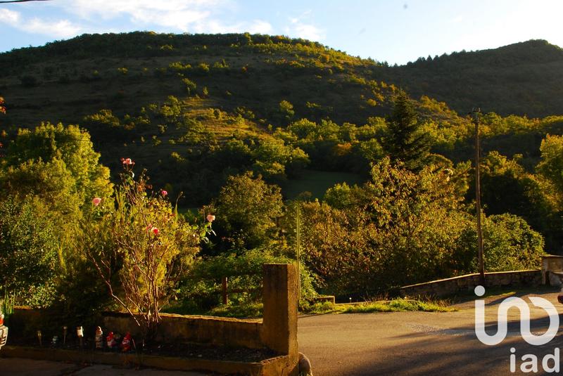 Maison - 280 m² - 11 pièces