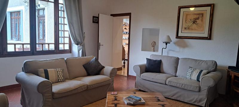 Maison - 379 m² - 4 pièces