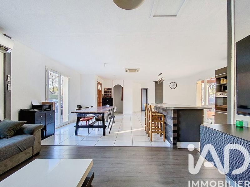 Maison - 130 m² - 7 pièces