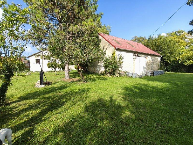 Terrain constructible - 1 466 m²