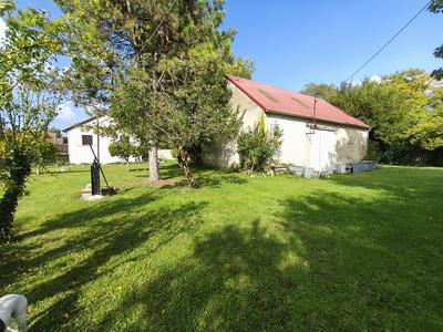 Terrain constructible - 1 466 m²