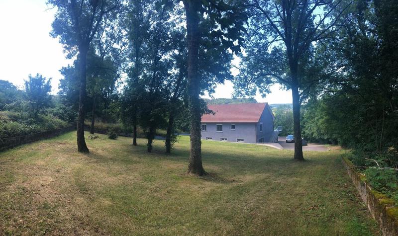 Maison traditionnelle - 180 m² - 7 pièces