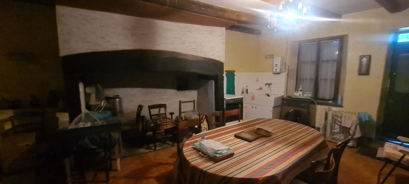 Maison - 200 m² - 8 pièces