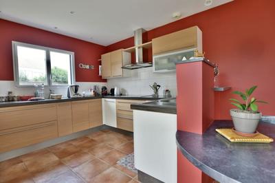 Maison - 144 m² - 6 pièces