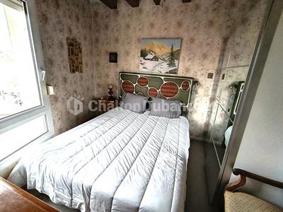 Appartement - 90 m² - 3 pièces