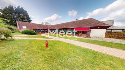 Maison - 790 m² - 20 pièces