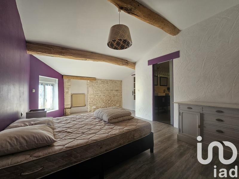 Maison - 210 m² - 6 pièces