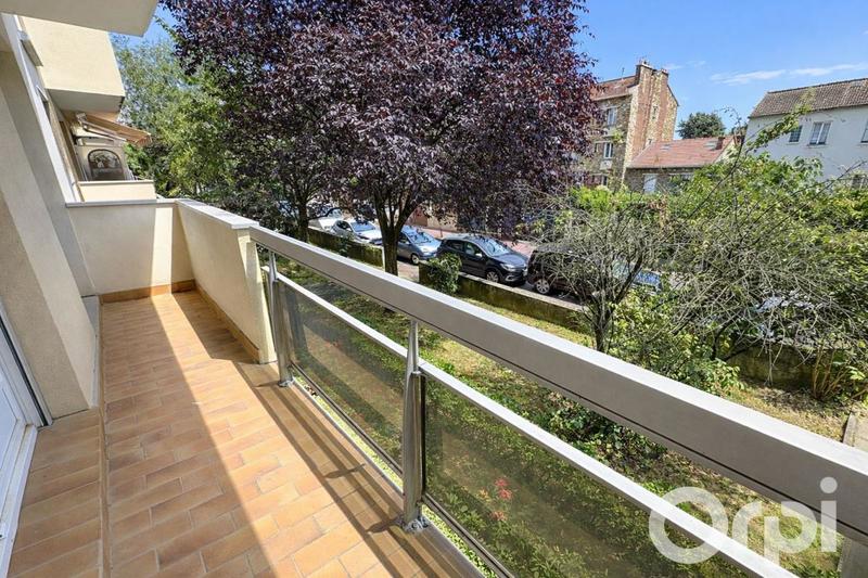 Appartement - 92 m² - 4 pièces