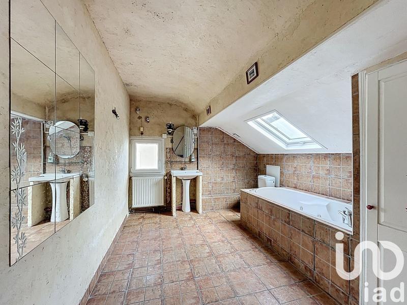 Maison - 122 m² - 5 pièces