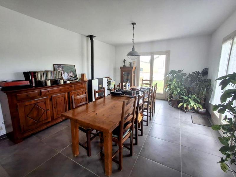 Maison - 160 m² - 5 pièces