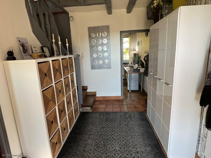 Maison - 218 m² - 7 pièces