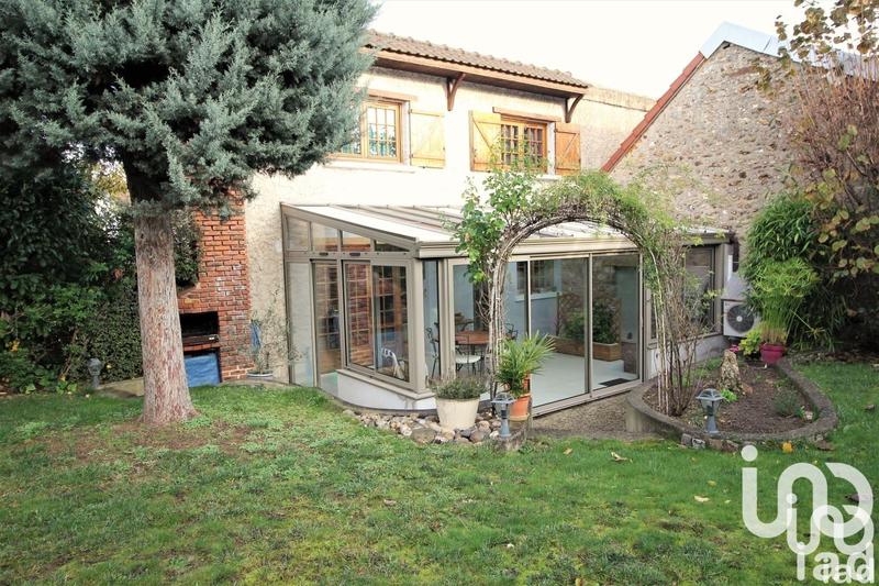 Maison - 197 m² - 7 pièces