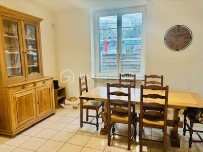 Maison - 176 m² - 6 pièces