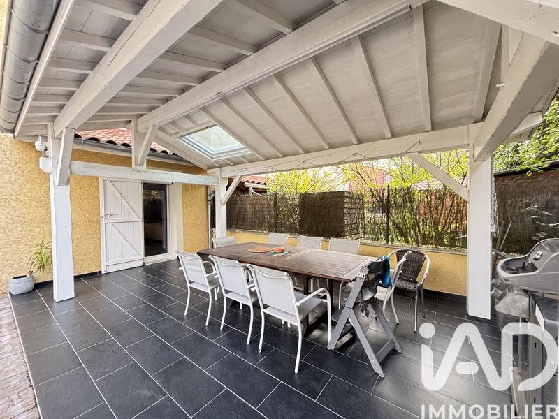 Maison - 122 m² - 5 pièces