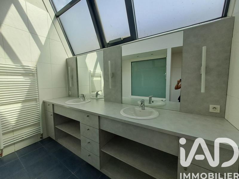 Loft - 160 m² - 5 pièces