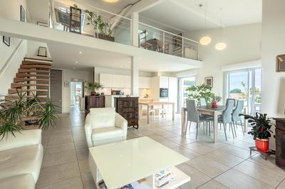 Appartement - 144 m² - 4 pièces