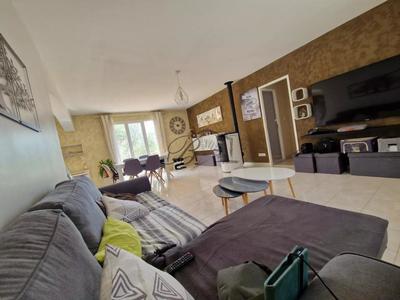 Villa - 155 m² - 6 pièces