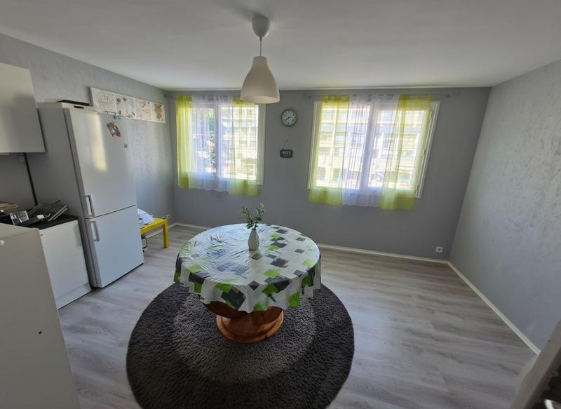 Fonds de commerce - 110 m²