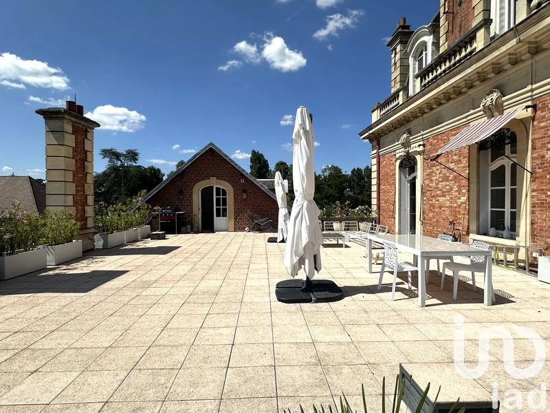 Appartement - 181 m² - 5 pièces