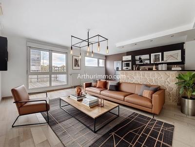 Appartement - 84 m² - 4 pièces