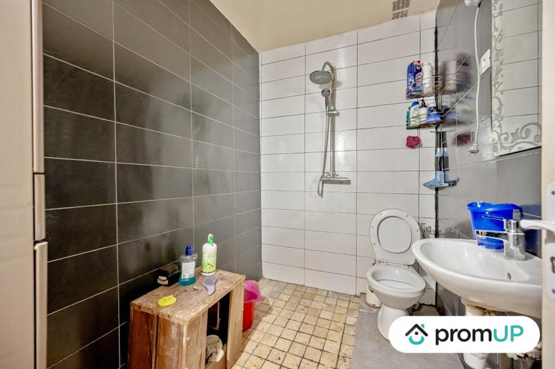 Maison - 170 m² - 20 pièces