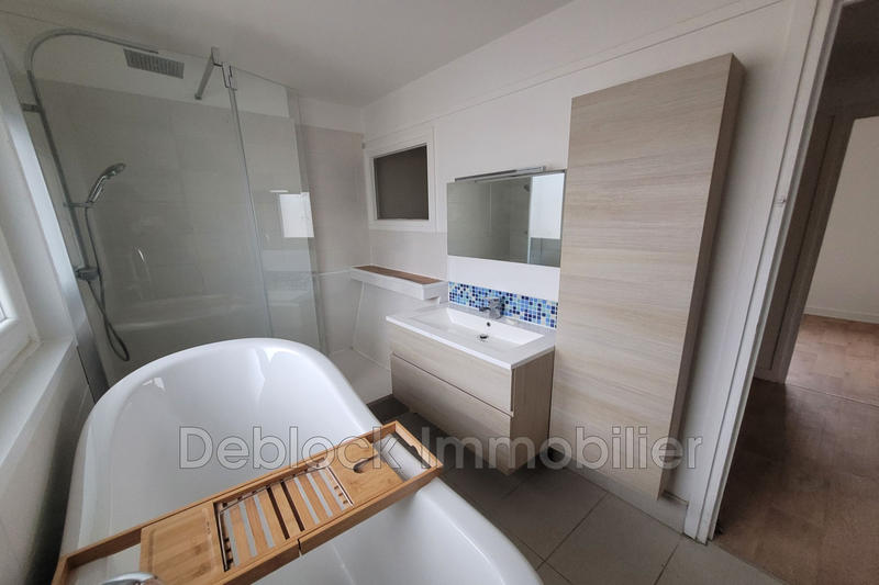 Maison - 77 m² - 3 pièces