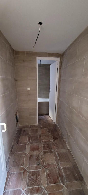 Bureau - 81 m² - 4 pièces