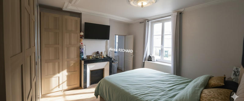 Maison - 92 m² - 5 pièces