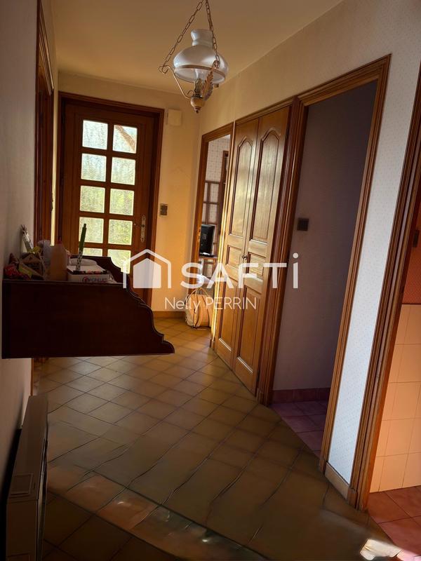 Maison - 155 m² - 6 pièces