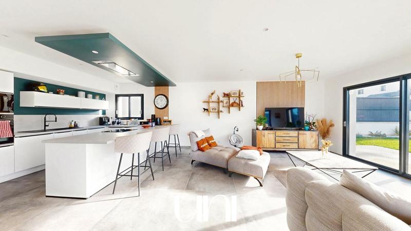 Maison - 115 m² - 5 pièces