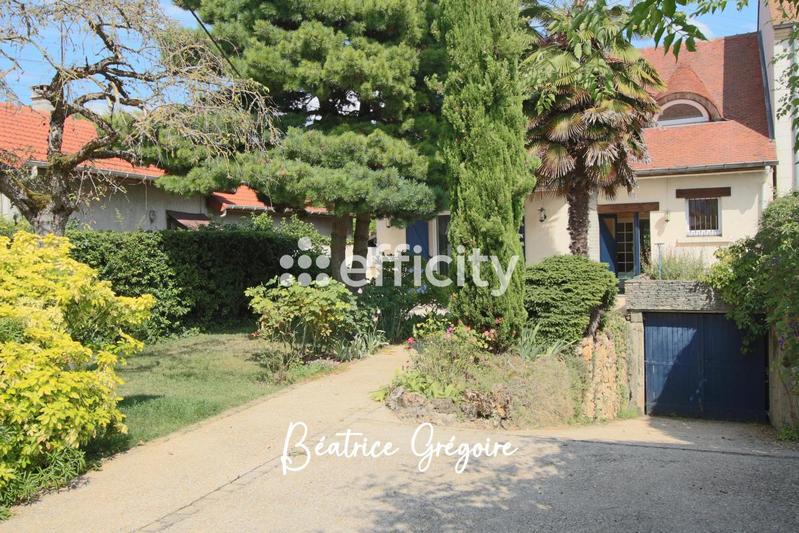 Maison - 165 m² - 5 pièces