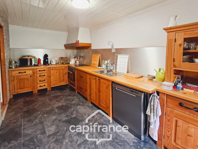 Maison - 136 m² - 6 pièces