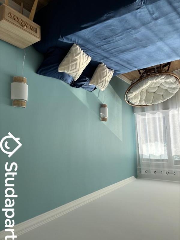 Chambre - 12 m² - 1 pièce