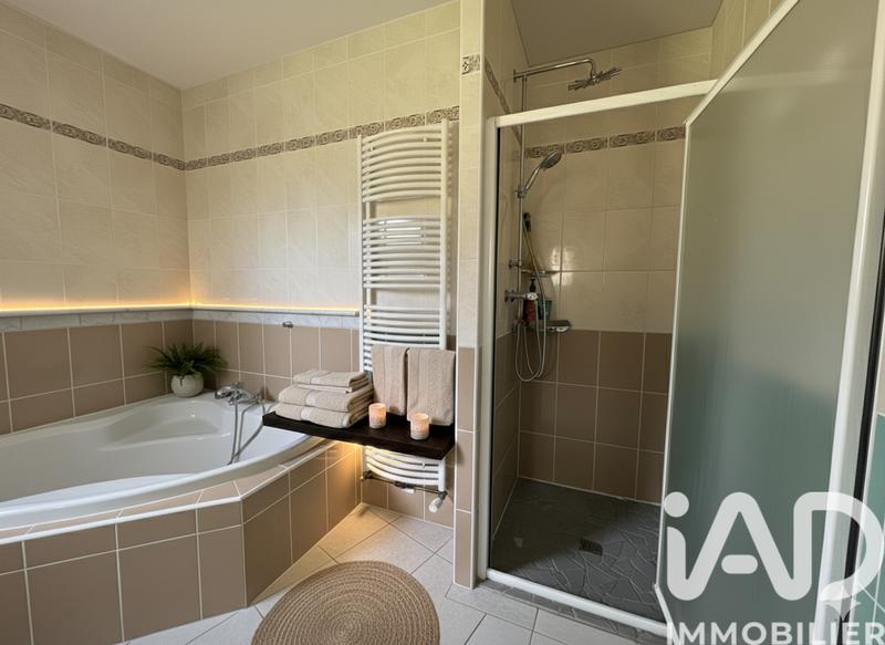 Maison - 146 m² - 5 pièces