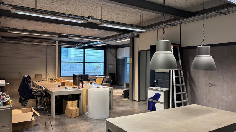 Local commercial - 859 m²