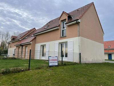 Maison - 94 m² - 4 pièces