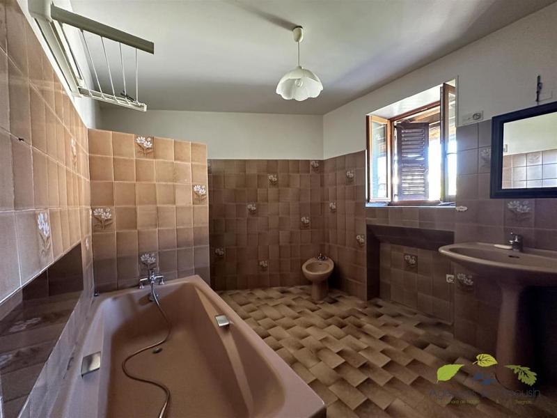 Immeuble - 230 m² - 5 pièces