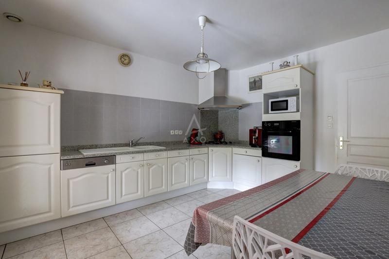 Maison - 135 m² - 4 pièces