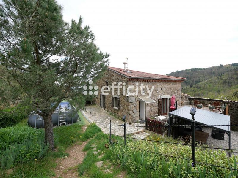 Maison - 112 m² - 6 pièces