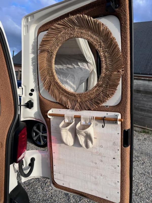 Volkswagen Transporter 6.1 Van Amenage 2.0 Tdi 110 Bvm5