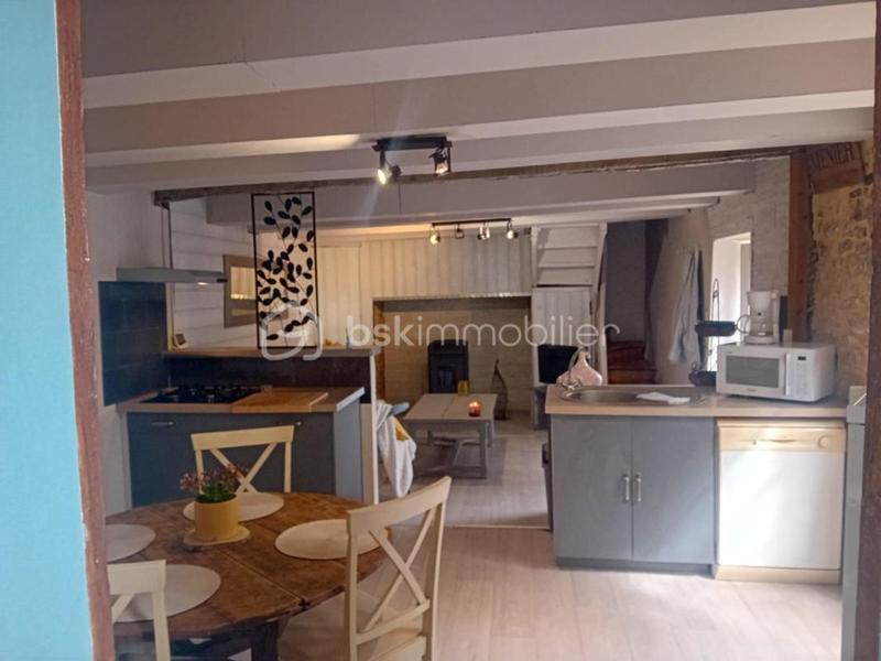 Maison de village - 75 m² - 4 pièces