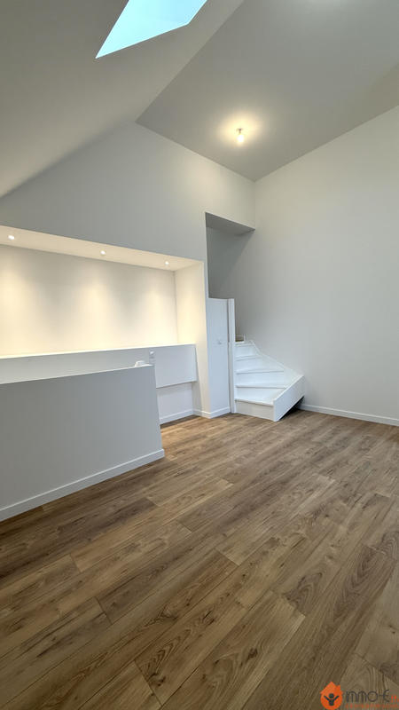 Appartement - 122 m² - 5 pièces