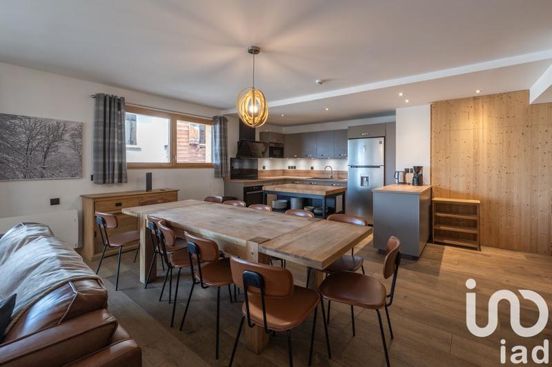 Appartement - 165 m² - 6 pièces