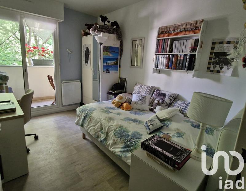 Appartement - 100 m² - 5 pièces