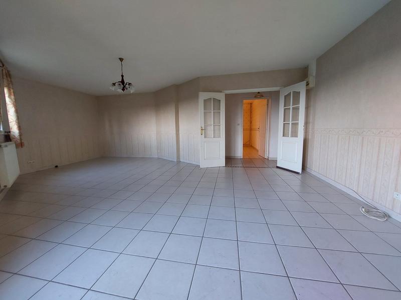 Maison - 140 m² - 7 pièces